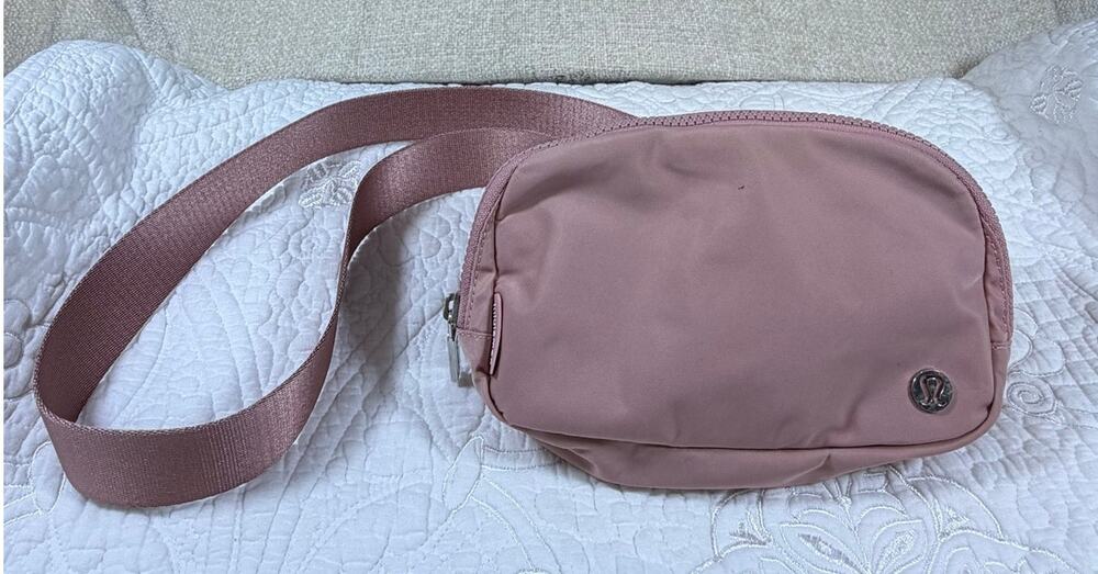 Lululemon Pink Everywhere Belt Bag Crossbody Waist Pack Athleisure Travel Bag